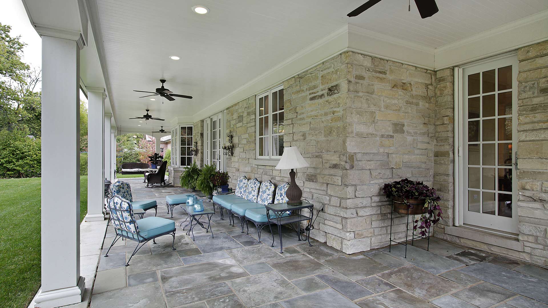 5 Eye-Catching Paver Patterns for Your Patio in Omaha!