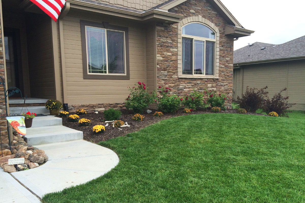 Lawncare Tips for Spring and Summer