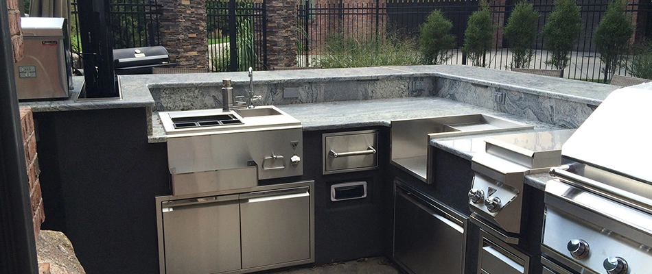 Outdoor kitchen with amenities near Waterloo, NE.